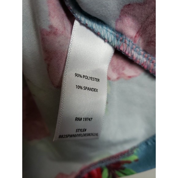 The Pioneer Woman 2X Blue Red Flowers 3/4 Sleeve V-Neck  Stretch top - Picture 3 of 7